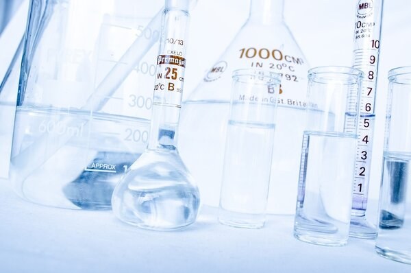 Chémia, biotechnológie, potraviny, kozmetika, liečivá
